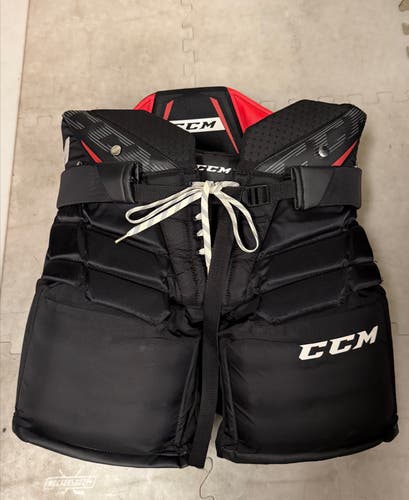 Senior Medium CCM 1.9 Goalie Pants (used)