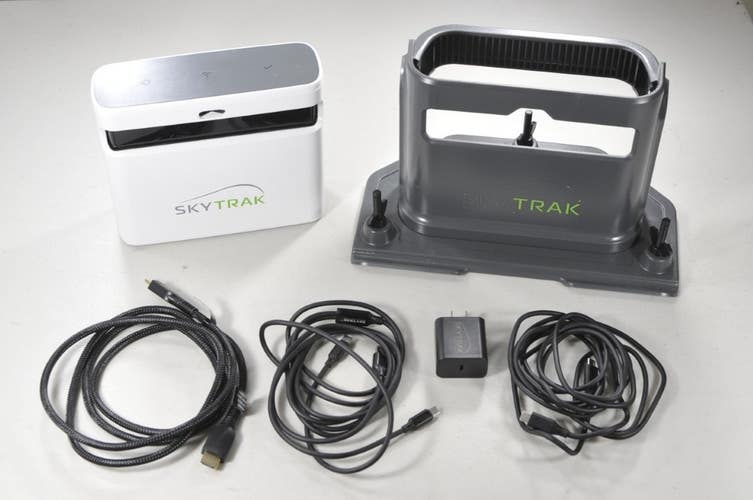 SkyGolf SkyTrak Plus ST+ Golf Simulator 2023 Launch Monitor with Case # 214703