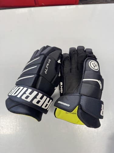 Used Warrior QX5 Senior Gloves Black 14" 11860-S000309288