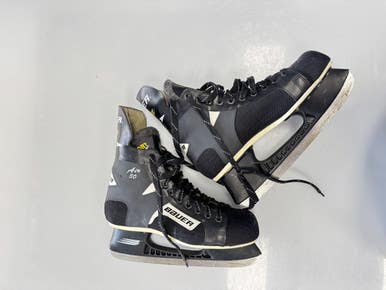 Used Bauer AIR 30 Senior Hockey Skate Senior 10 11860-S000309281