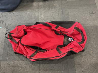Used Mizuno WHEELED CATCHERS BAG BB/SB Team Wheeled Bag Red 11614-S000236864