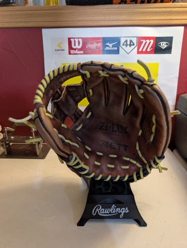Infield RH Zett Zi-Lux BIG 1350 Baseball Glove 11.5" (Used)