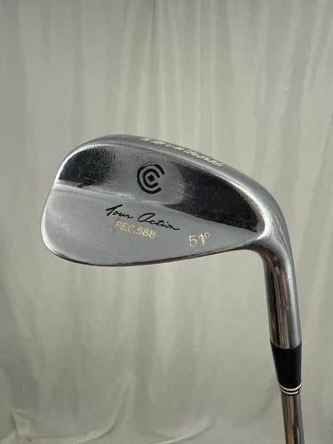 Cleveland 588 Chrome Gap Wedge 51 True Temper Wedge Flex 35