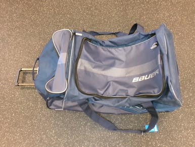 Used Bauer Sr Hockey Wheeled Navy Blue 11339-S000202325