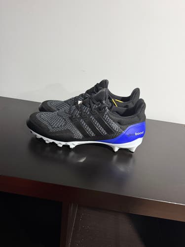 Men's Size 13.0 (W 14.0) Low Top Molded Cleats (New)