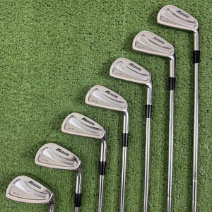 Mizuno MP 30 Forged Iron Set 3-9 Dynamic Gold Lite S300 Stiff Flex