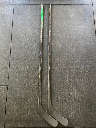 “2 Pack” Senior Bauer Vapor Flylite Left Hand Hockey Stick P92 77 Flex (Used)