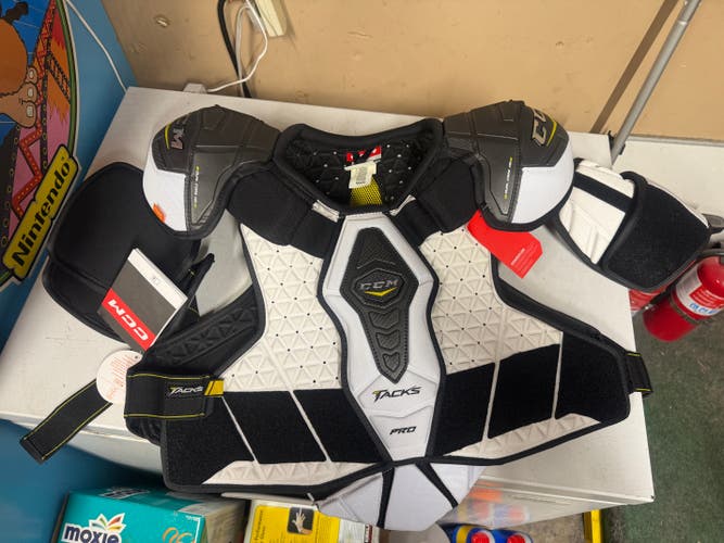 CCM Tacks Pro Shoulder Pads