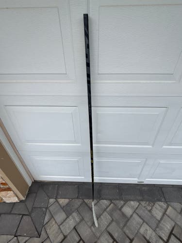 Junior Bauer Supreme 3S Hockey Stick Right Handed P92 (Used) -