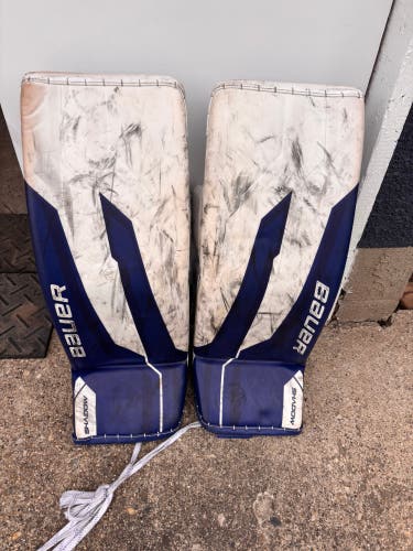 XS Bauer Vapor Hyperlite 2 Goalie Leg Pads (Used)
