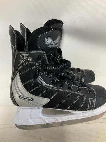 Used Tour TR 700 Intermediate Hockey Skate Intermediate 5.0 11823-S000039122