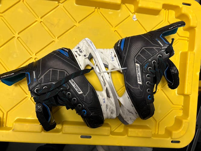 Bauer Hockey Skates (Used)