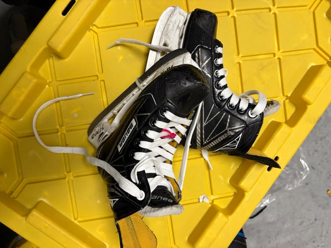 Bauer Hockey Skates (Used)
