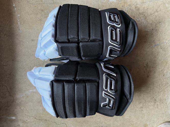 Bauer Pro Series Gloves 14" (New)