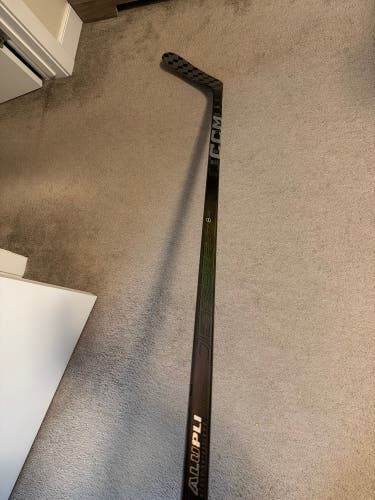 Senior CCM JetSpeed FT8 Pro Left Hand Hockey Stick P29+1/4 90 Flex Pro Stock (New)