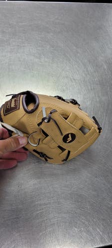 Used Franklin 8.5 BB/SB Glove RH Throw None 9" 11497-C000157974