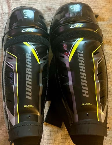 Junior Warrior Alpha DX Pro 13" Shin Pads (Used)