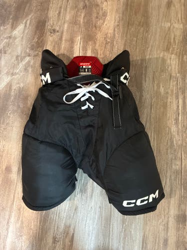 Junior Medium CCM Next Hockey Pants (Used)