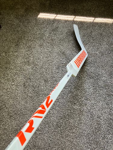 Senior Warrior Ritual V2 Pro+ Goalie Stick Regular 25" Paddle Pro Stock (Used)