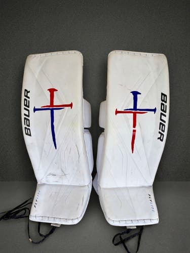 Large 2025 Bauer FlyLite Goalie Leg Pads (Used)