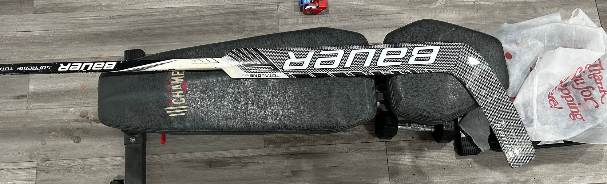 Senior Bauer Supreme TotalOne NXG Regular Goalie Stick 27.5" Paddle Pro Stock (Used)