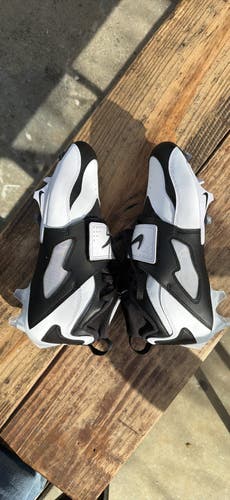 Black Men's Size M 9.0 (W 10.0) Adult Nike Air Diamond Turf Shoes (New)