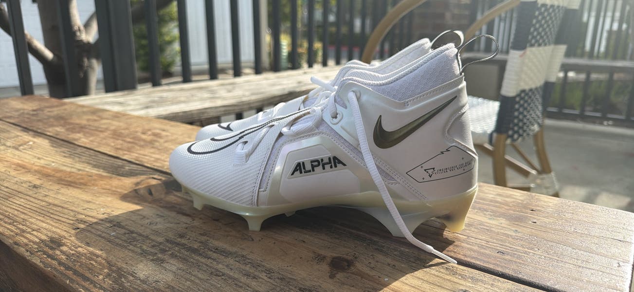 Men's Size M 8.0 (W 9.0) Nike Alpha Menace Pro 3 (New