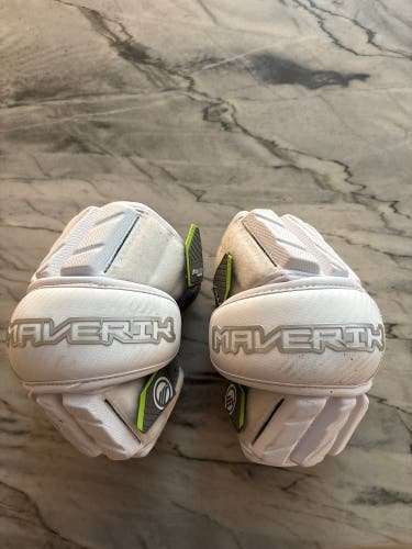 Large Adult Maverik Max Arm Pads (New)