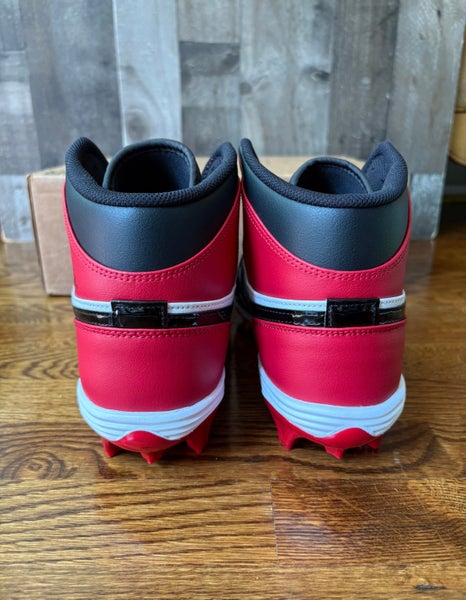 Men’s Sz 10.5 Nike Air Jordan 1 MID TD Red Black Baseball Cleats FJ6805-601 Air Jordan1 Mid TD  main image 3