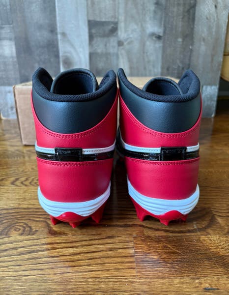 Nike Jordan 1 Men Size 10.5 Mid Football Cleats Patent  display picture 2