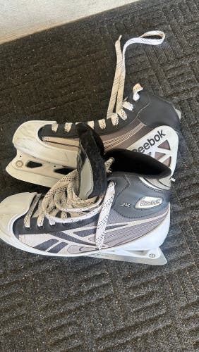 2010 Reebok Reebok 2K Hockey Goalie Skates 9 (Used)