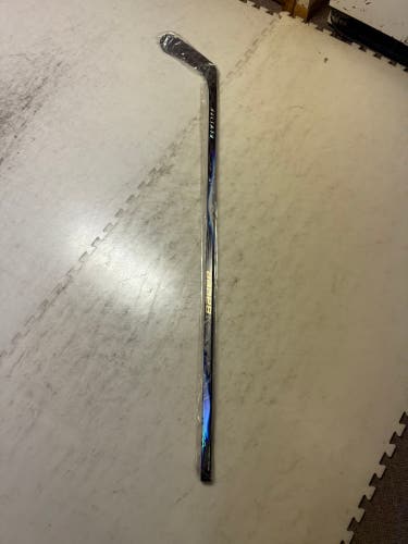 Senior Bauer Vapor Flylite Left Hand Hockey Stick P92 77 Flex (New)