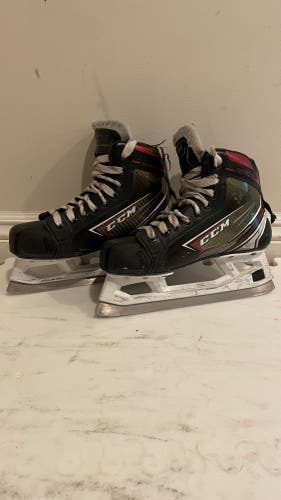 2019 CCM JetSpeed FT460 Hockey Goalie Skates Regular Width Size 3.5 (Used)