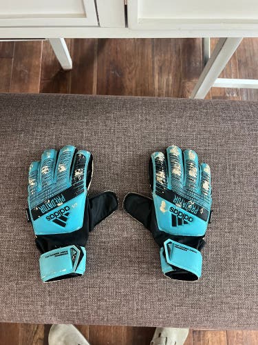 Adidas Predator Junior Goalie Gloves size 6 (read description)(Used)