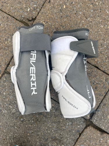 Small Adult Maverik M5 Arm Pads (Used)