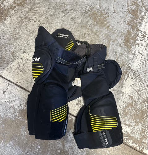 Used CCM TACKS 7092 GIRDLE Senior Medium