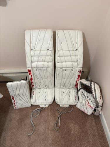 True Catalyst PX3 Goalie Leg Pads Pro Stock