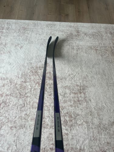 Intermediate CCM Ribcor Trigger 10 Pro Left Hand Hockey Stick P28 55 Flex Pro Stock (New)