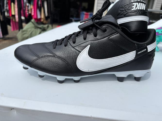 Black Men's Size M 10.0 (W 11.0) Nike Premier III FG Cleats (New)