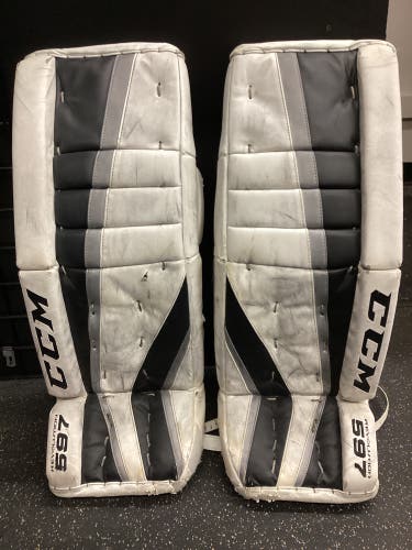 29" CCM Revolution 597 Goalie Leg Pads (Used)