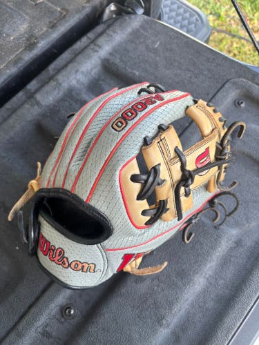 Wilson A2000 PF88 RH Baseball Glove 11.25" (Used)