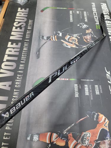 P28 | 65SR Flex NEW! Senior Bauer Pulse Left Hand Hockey Stick P28 65 Flex Pro Stock (New)