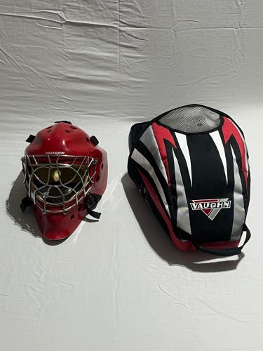 Senior Vaughn VM7700 Goalie Mask + Matching Mask Bag (Used)