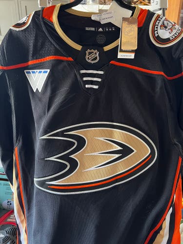 Signed Anaheim Ducks Jersey