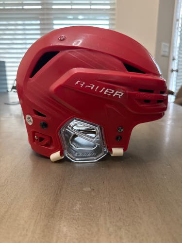 Medium Bauer Re-Akt 85 Helmet (Used)