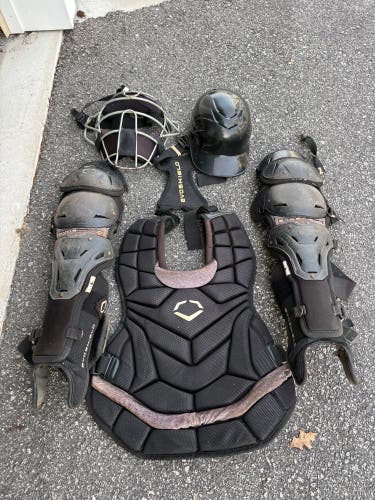 Black/Gray EvoShield Catcher's Set (Used)