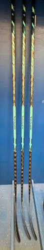 *BRAND NEW PROSHOP SALE* Senior Bauer Pulse Right Handed Hockey Stick P28 87 Flex