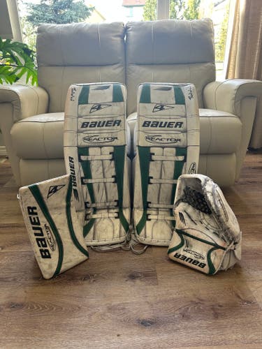 Bauer digiprint pro custom goalie gear xs 32+