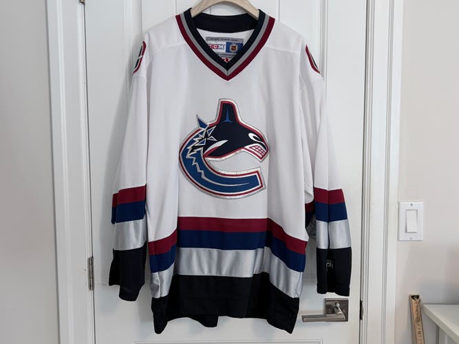 Authentic CCM Vancouver Canucks West Coast Express Jersey Size XL