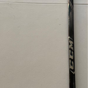 Senior CCM U+ Right Handed Hockey Stick Mid Pattern 85 Flex (Used)
